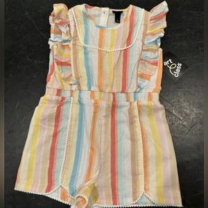 Art Class girl’s romper - size 5T - brand new with tags